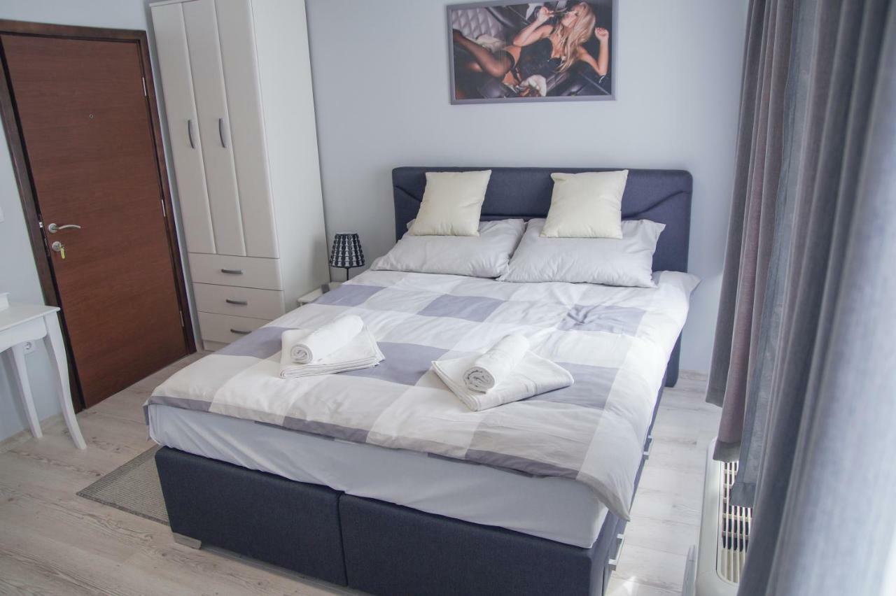 Bed and Breakfast Prenociste Park Modrica Exterior foto